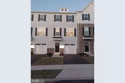 805 Pecan Road, Spring City, PA 19475 - Photo 4