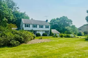 1408 Ponds Edge Rd, West Chester, PA 19382 - Photo 2