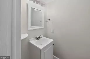 229 E Market St, West Chester, PA 19382 - Photo 8