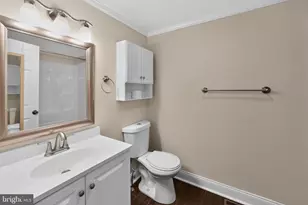 229 E Market St, West Chester, PA 19382 - Photo 12