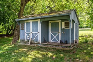 102 Montgomery Dr, Coatesville, PA 19320 - Photo 32