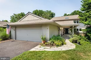 8 Tullamore Dr, West Chester, PA 19382 - Photo 4
