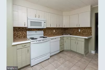 334 E Conestoga Road, Wayne, PA 19087 - Photo 16