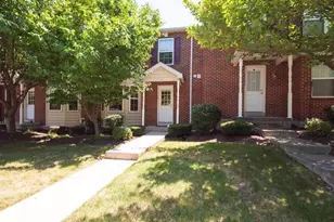 1051 Square Dr, Phoenixville, PA 19460 - Photo 2