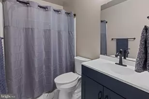 1051 Square Dr, Phoenixville, PA 19460 - Photo 26