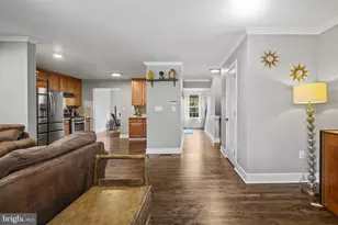 1051 Square Dr, Phoenixville, PA 19460 - Photo 4