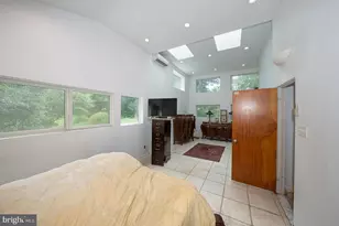 1011 N Valley Rd, Paoli, PA 19301 - Photo 24
