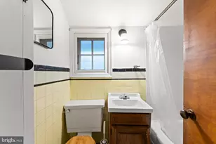 14 Broad St, West Chester, PA 19382 - Photo 44