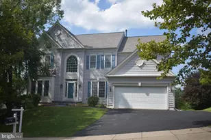 184 Magnolia Dr, Chester Springs, PA 19425 - Photo 2