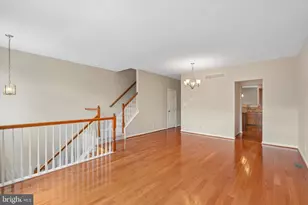 278 Yorktown Ct, Malvern, PA 19355 - Photo 2