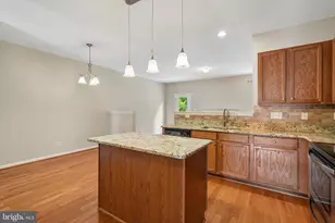 278 Yorktown Ct, Malvern, PA 19355 - Photo 6