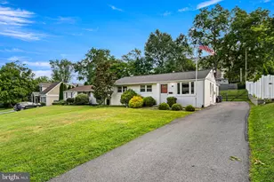 717 S Wayne St, West Chester, PA 19382 - Photo 2