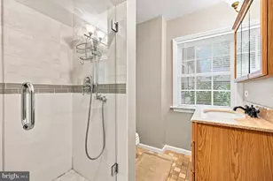 14 Laurel Cir, Malvern, PA 19355 - Photo 20
