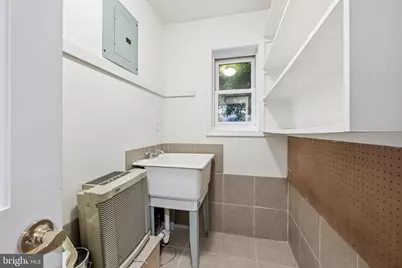 610 W Market Street, West Chester, PA 19382 - Photo 16
