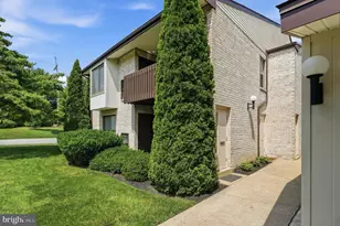 1401 Raintree Ln, Malvern, PA 19355 - Photo 2