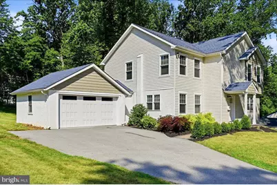 17 Lizbeth Lane, Berwyn, PA 19312 - Photo 2