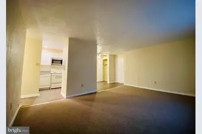 120 N Penn Street #A11, Spring City, PA 19475 - Photo 4