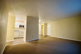 120 N Penn St, Spring City, PA 19475 - Photo 4
