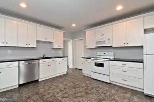 173 Prospect St, Phoenixville, PA 19460 - Photo 12