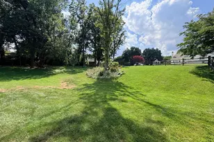 3 Holland Ct, Avondale, PA 19311 - Photo 6