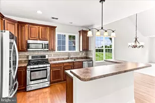 207 Hendrickson Ln, West Grove, PA 19390 - Photo 8