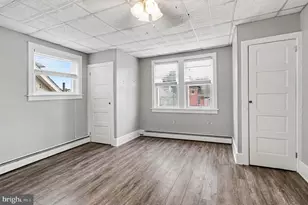 624 Bridge St, Phoenixville, PA 19460 - Photo 20