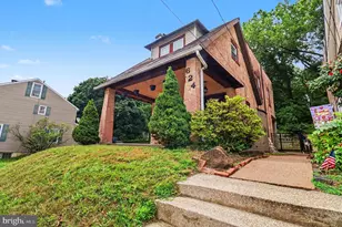 624 Bridge St, Phoenixville, PA 19460 - Photo 2