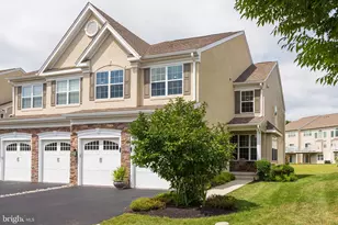2604 Rockledge Ct, Chester Springs, PA 19425 - Photo 2
