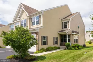 2604 Rockledge Ct, Chester Springs, PA 19425 - Photo 1