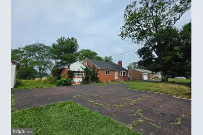 1005 Laurelwood Road, Pottstown, PA 19465 - Photo 2