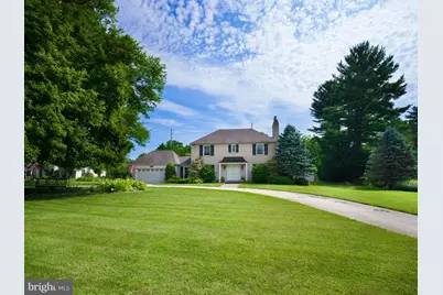 305 Continental Drive, Paoli, PA 19301 - Photo 2