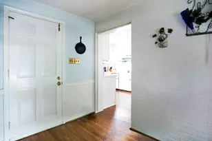 305 Continental Dr, Paoli, PA 19301 - Photo 32