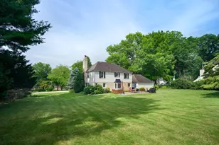 305 Continental Dr, Paoli, PA 19301 - Photo 6