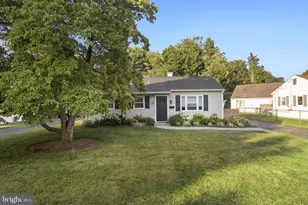113 Manor Rd, Paoli, PA 19301 - Photo 4