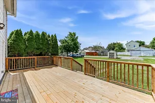 210 New St, Avondale, PA 19311 - Photo 2