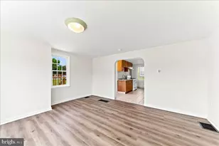 210 New St, Avondale, PA 19311 - Photo 14
