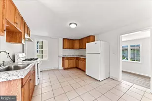 210 New St, Avondale, PA 19311 - Photo 6