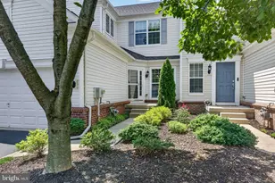 228 N Caldwell Cir, Downingtown, PA 19335 - Photo 4