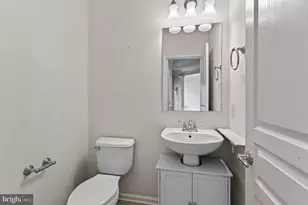 228 N Caldwell Cir, Downingtown, PA 19335 - Photo 24