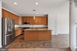 228 N Caldwell Cir, Downingtown, PA 19335 - Photo 12
