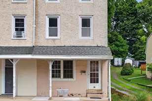149 Poplar St, Spring City, PA 19475 - Photo 1
