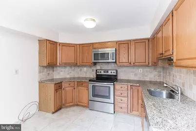 48 Stonehurst Court, Tredyffrin, PA 19087 - Photo 4