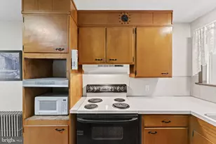 250 Watson Ave, Coatesville, PA 19320 - Photo 18