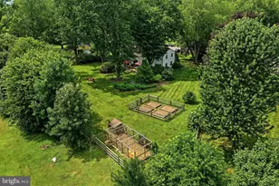7 Manor View Cir, Malvern, PA 19355 - Photo 38