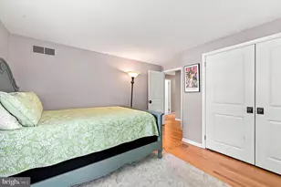 7 Manor View Cir, Malvern, PA 19355 - Photo 30