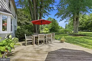 7 Manor View Cir, Malvern, PA 19355 - Photo 14