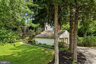 7 Manor View Cir, Malvern, PA 19355 - Photo 34
