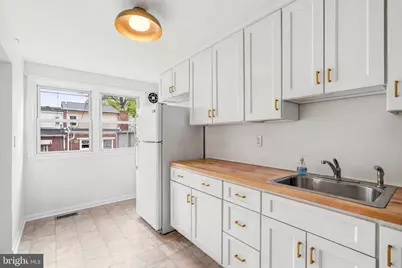 889 Oxford Avenue, Phoenixville, PA 19460 - Photo 8