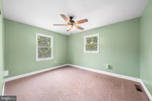 2604 Pheasant Run Ln, Spring City, PA 19475 - Photo 18