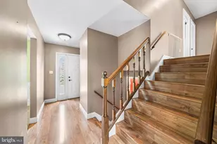 2604 Pheasant Run Ln, Spring City, PA 19475 - Photo 2